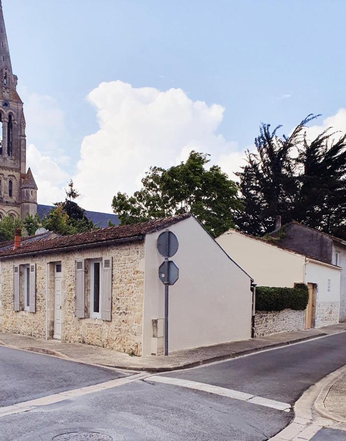 Lesparre-Médoc La Maison De Jeanne מראה חיצוני תמונה